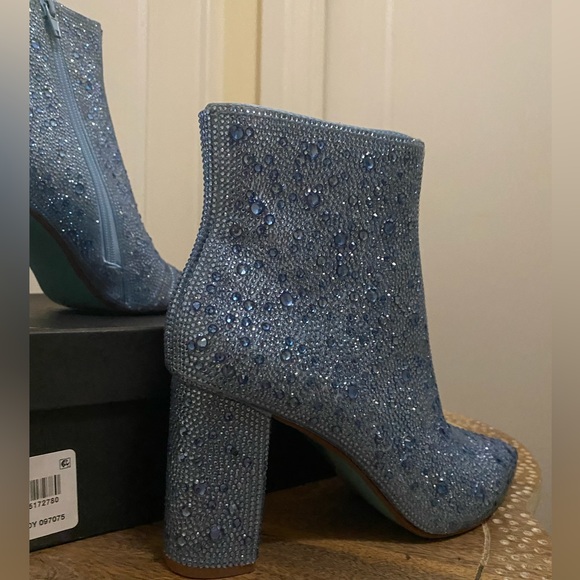 Betsey Johnson Cady Blue Sequin Pointed Toe Heeled Ankle Boot - Picture 15 of 17